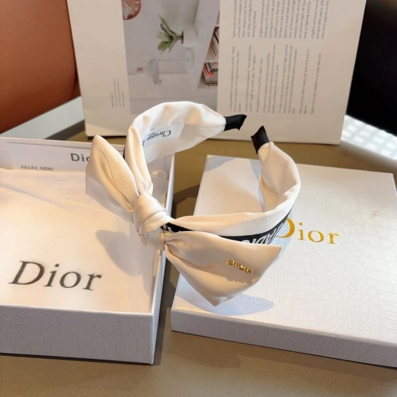 Refined Christian Dior Hair Hoop 263137
