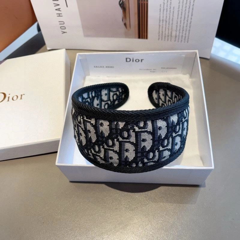 Lightweight Christian Dior Hair Hoop 263117