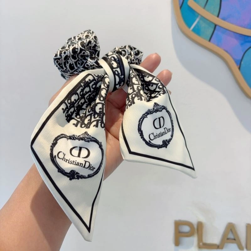 Comfortable Christian Dior Hair Hoop 263124