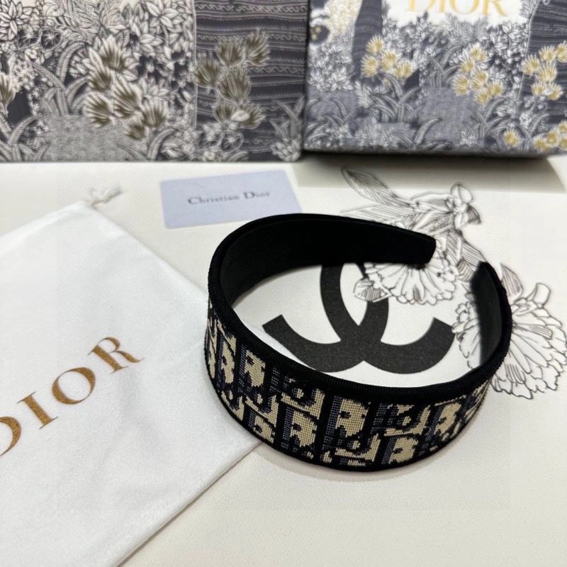 Compact Christian Dior Hair Hoop 264372