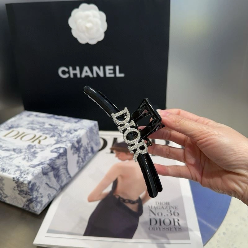 Resilient Christian Dior Hair Hoop 264343