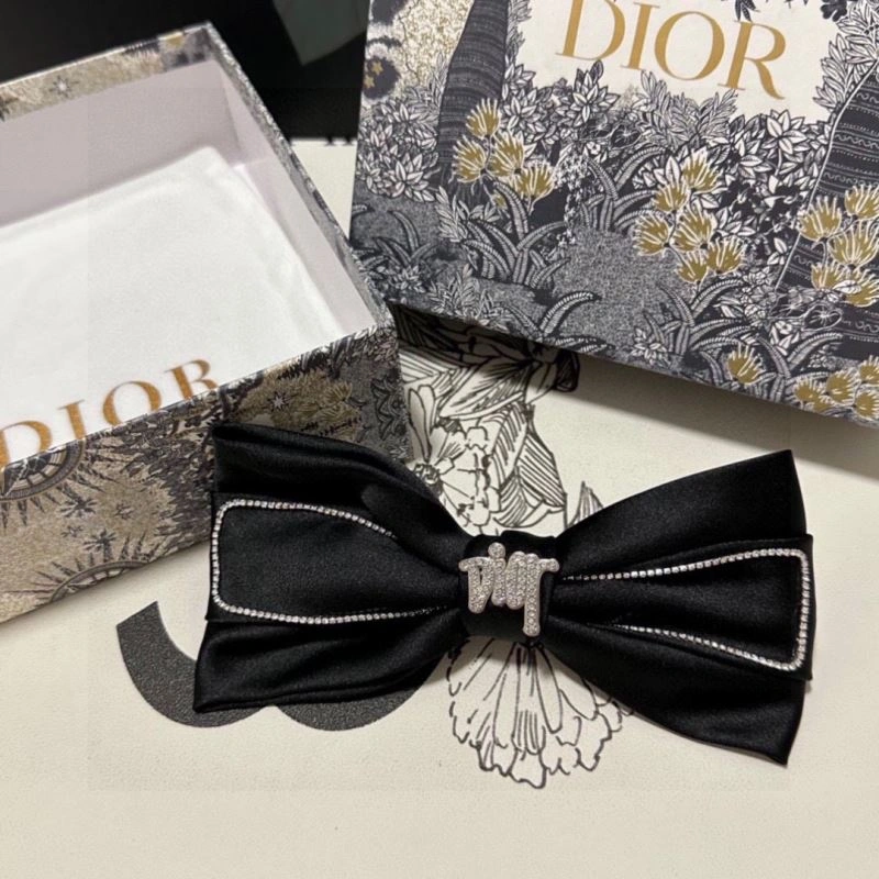 Elegant Christian Dior Hair Hoop 264336