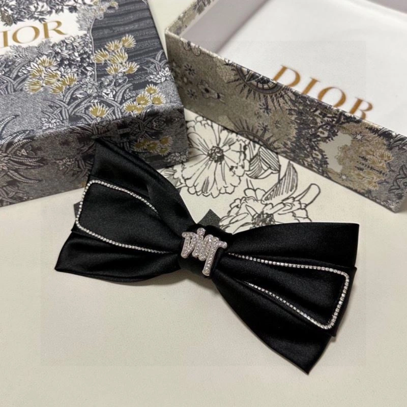 Elegant Christian Dior Hair Hoop 264336