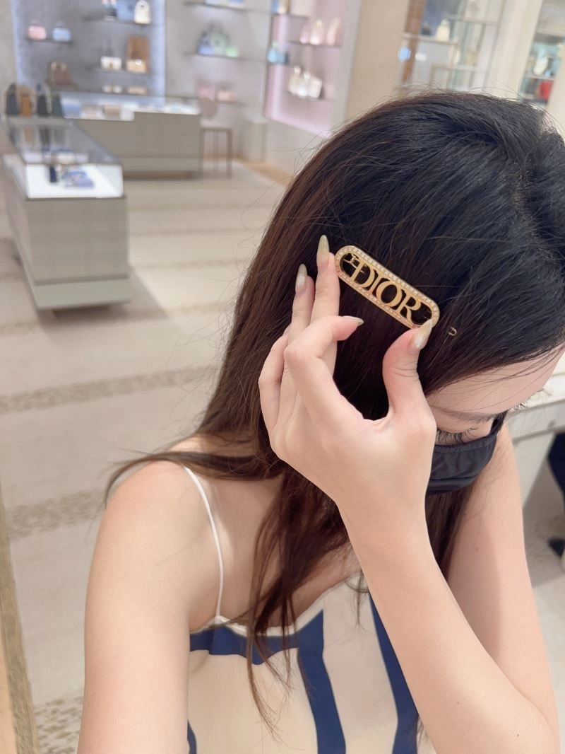 Christian Dior Hairpins Packable 234411