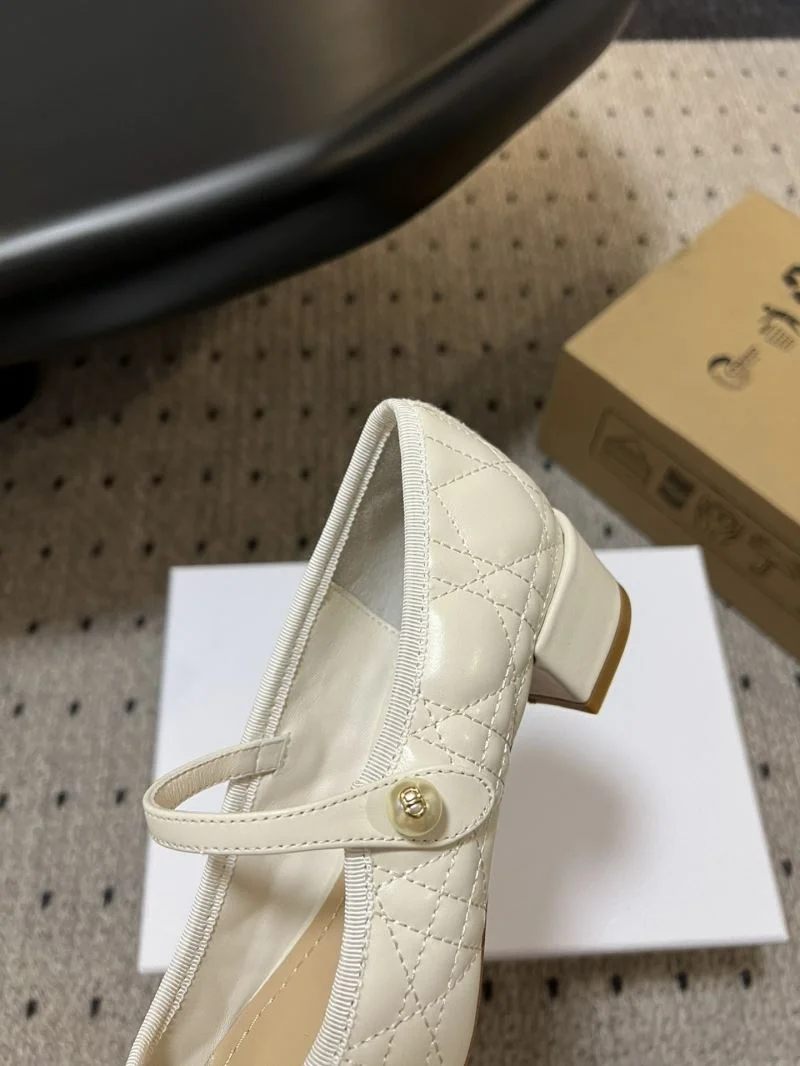 Christian Dior Heeled Shoes Durable 21259
