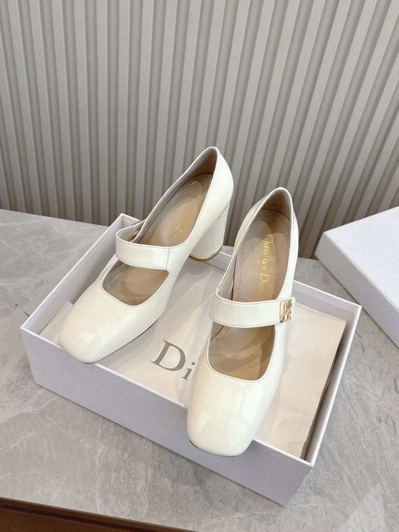 Christian Dior Heeled Shoes Resilient 21188