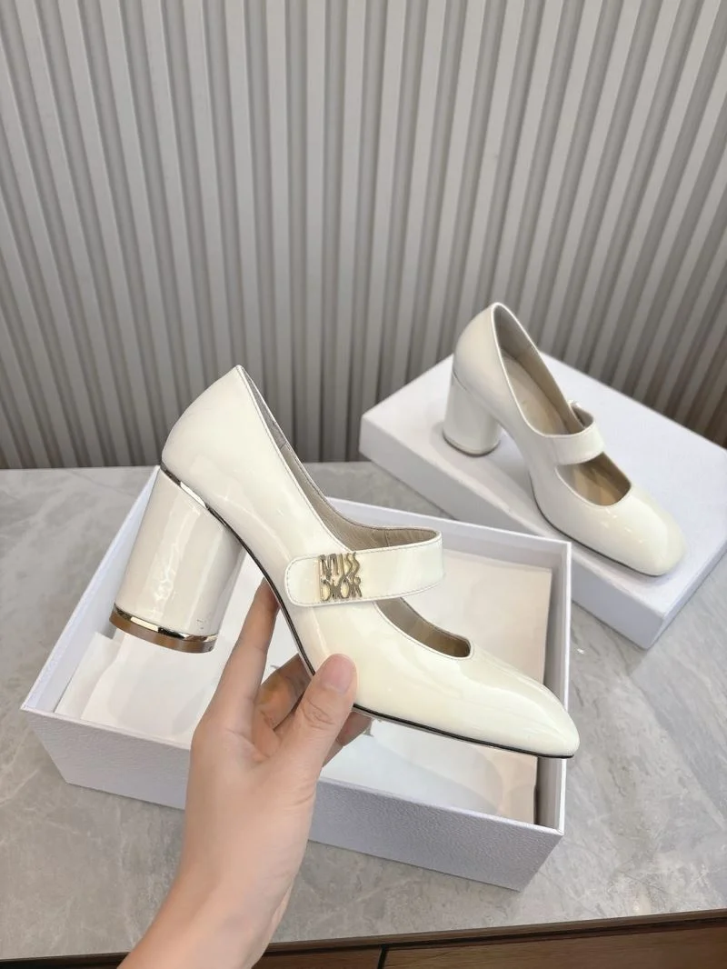 Christian Dior Heeled Shoes Resilient 21188