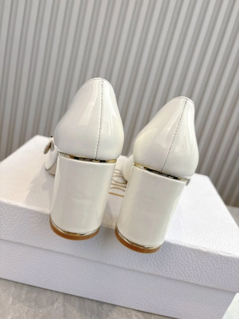 Christian Dior Heeled Shoes Resilient 21188