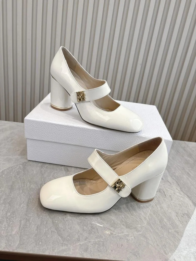 Christian Dior Heeled Shoes Resilient 21188