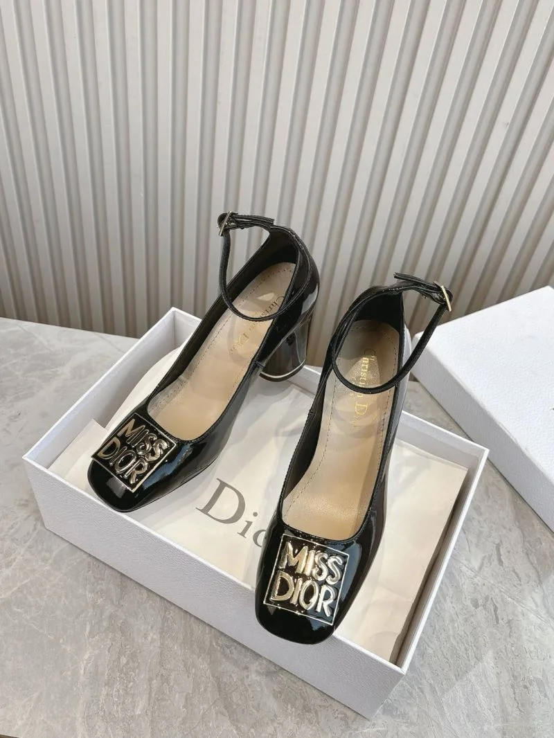 UrbanChic Christian Dior Heeled Shoes 21185