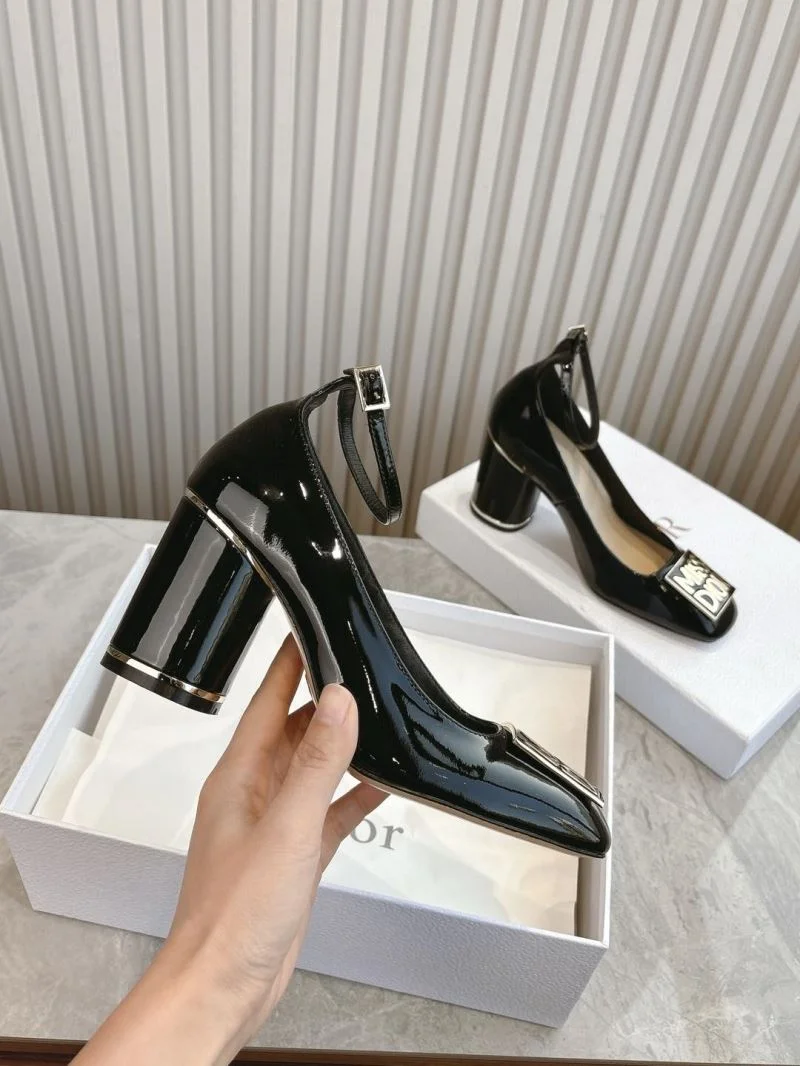 UrbanChic Christian Dior Heeled Shoes 21185