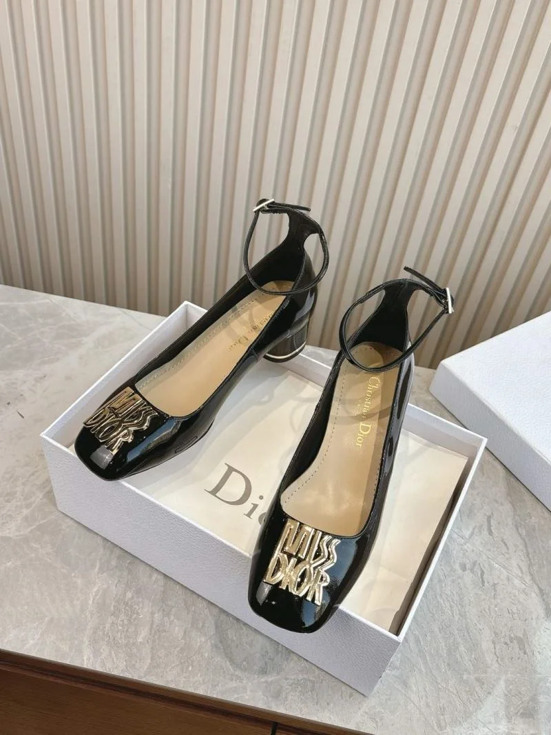 Vibrant Christian Dior Heeled Shoes 21186