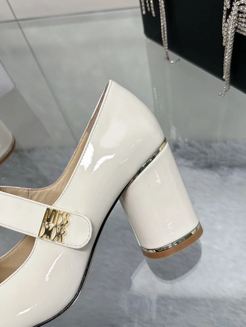 Sustainable Christian Dior Heeled Shoes 21628