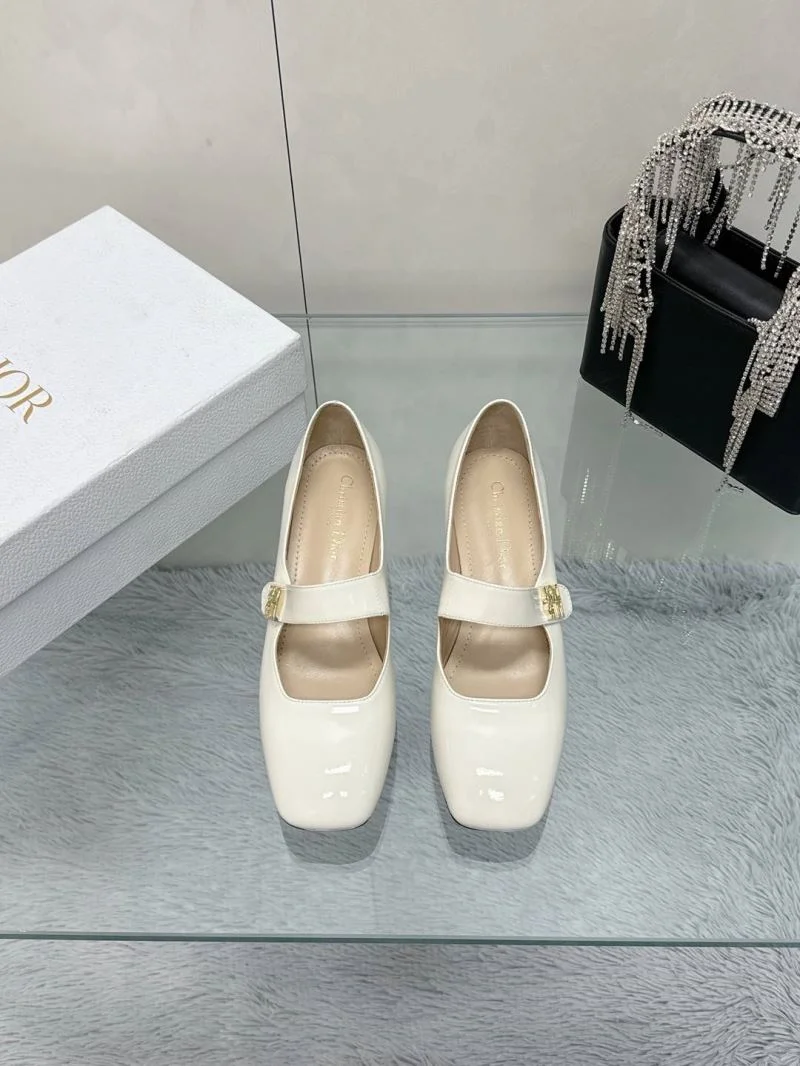 Christian Dior Heeled Shoes DailyWear 21617