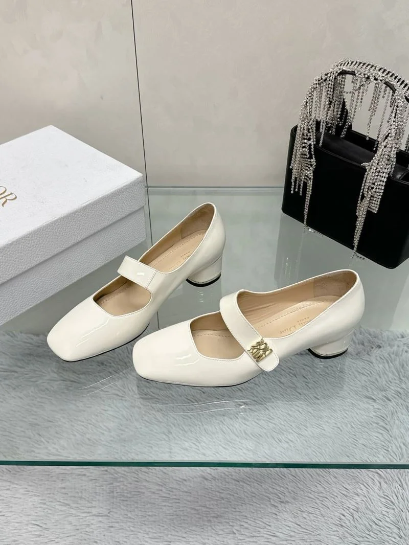 Christian Dior Heeled Shoes DailyWear 21617