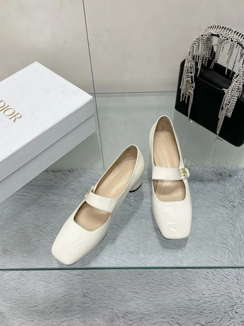 Christian Dior Heeled Shoes DailyWear 21617