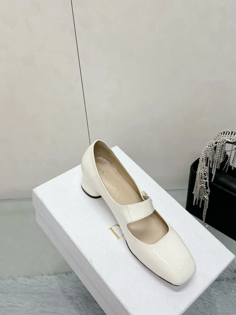 Christian Dior Heeled Shoes DailyWear 21617