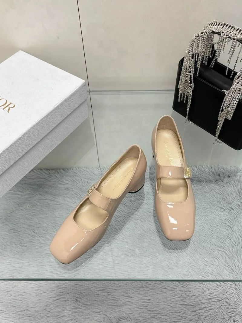 Christian Dior Heeled Shoes Efficient 21615