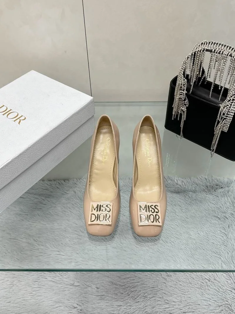 Christian Dior Heeled Shoes WaterResistant 21621