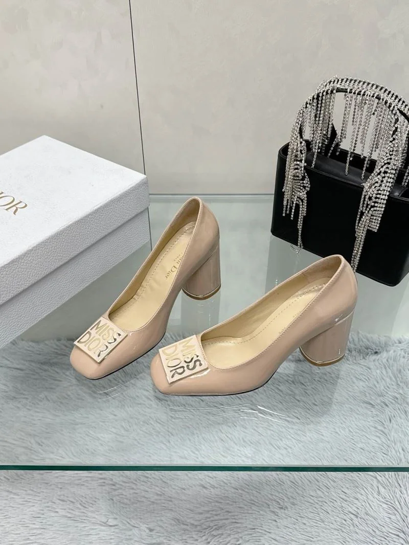 Christian Dior Heeled Shoes WaterResistant 21621