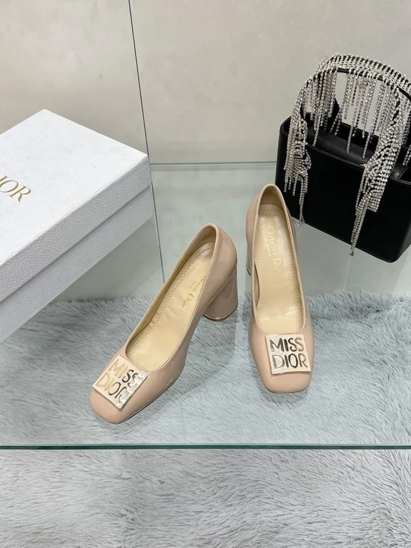 Christian Dior Heeled Shoes WaterResistant 21621