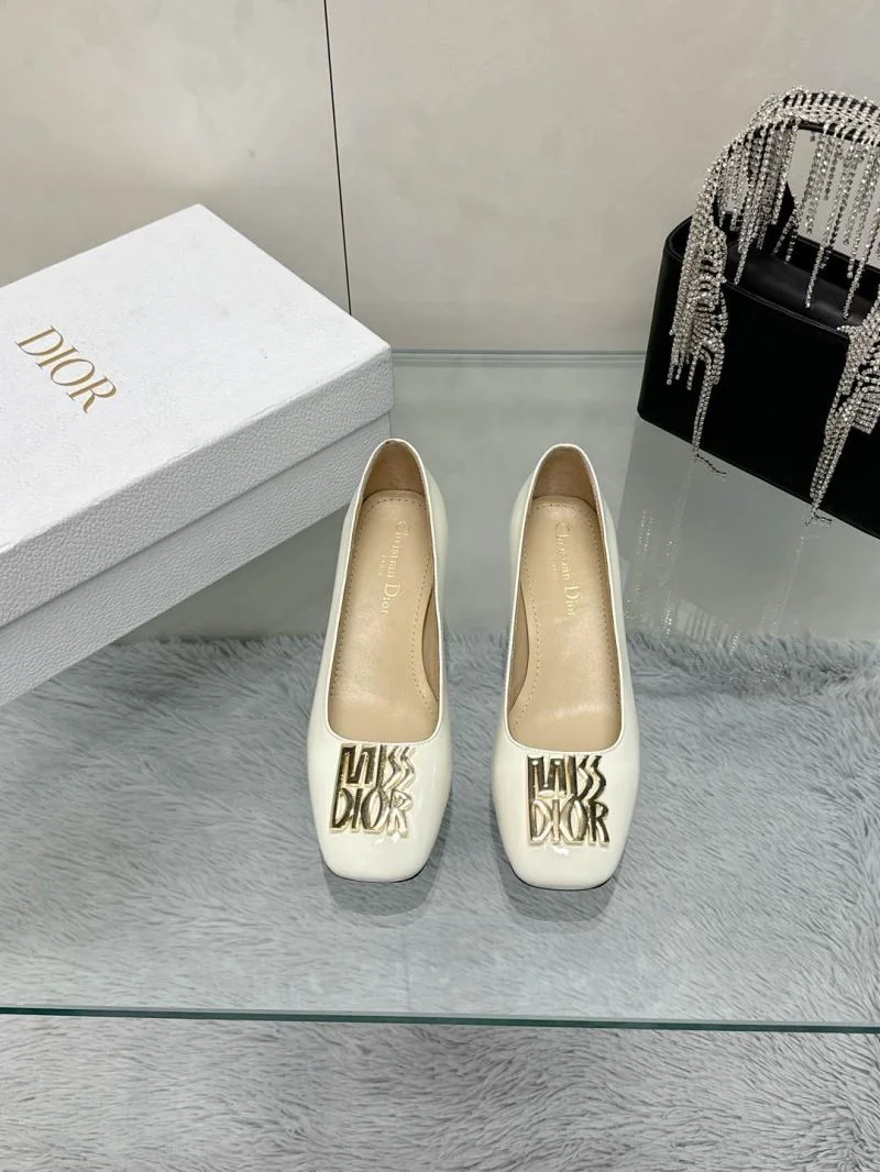 EyeCatching Christian Dior Heeled Shoes 21626
