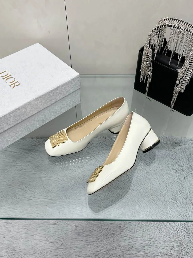 EyeCatching Christian Dior Heeled Shoes 21626