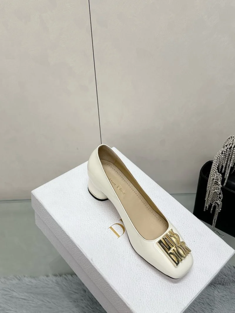 EyeCatching Christian Dior Heeled Shoes 21626