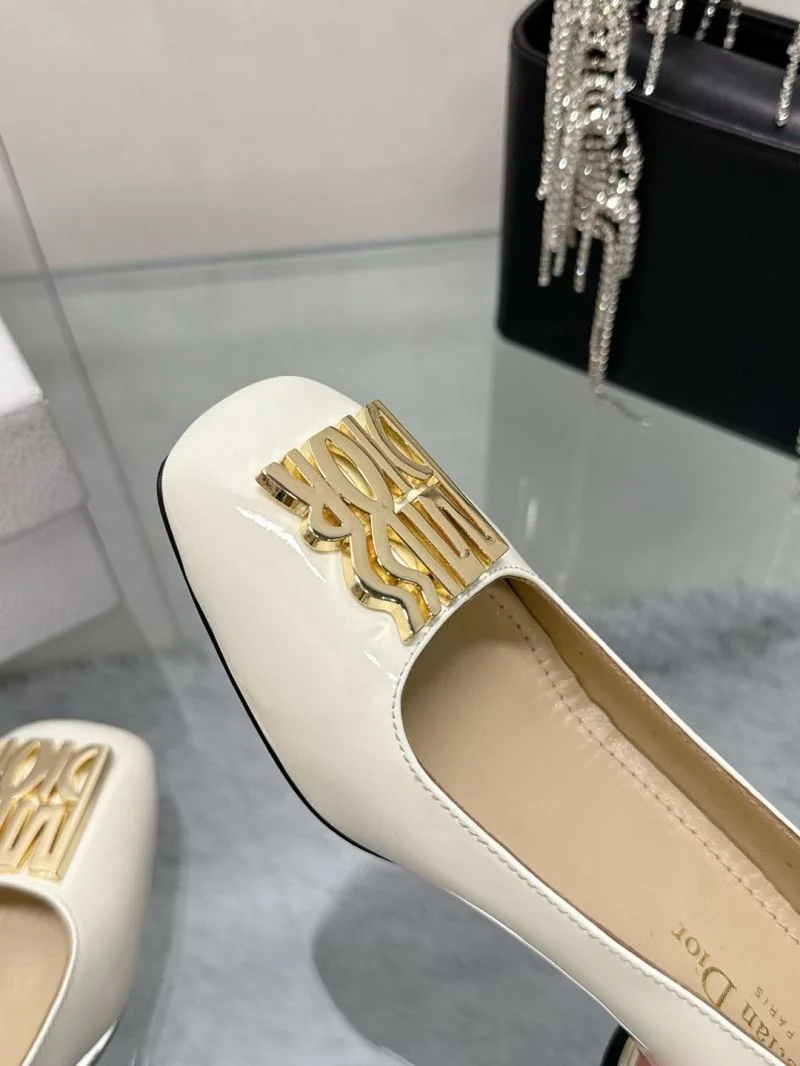 EyeCatching Christian Dior Heeled Shoes 21626