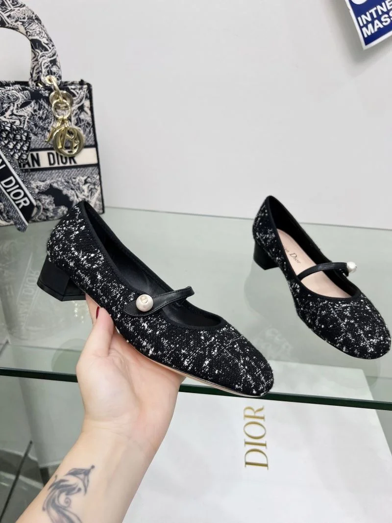 Vibrant Christian Dior Heeled Shoes 22578