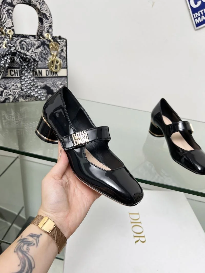 Christian Dior Heeled Shoes FashionForward 22575