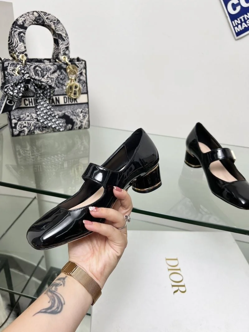 Christian Dior Heeled Shoes FashionForward 22575
