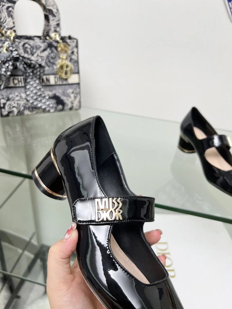 Christian Dior Heeled Shoes FashionForward 22575