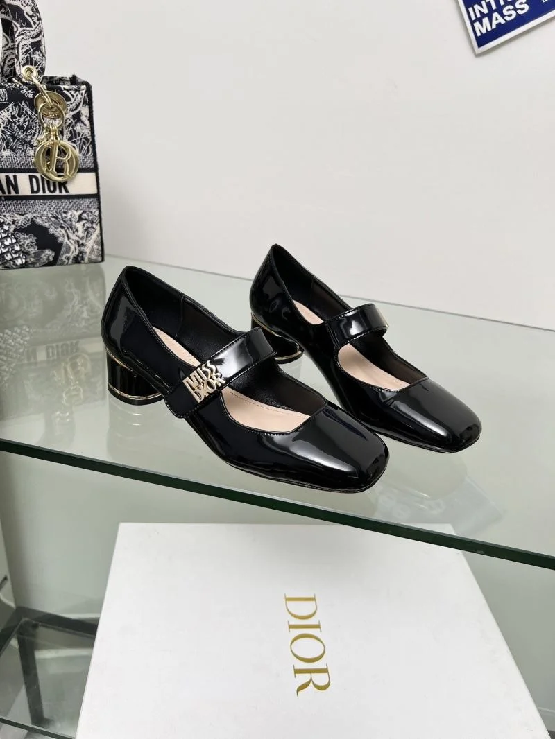 Christian Dior Heeled Shoes FashionForward 22575