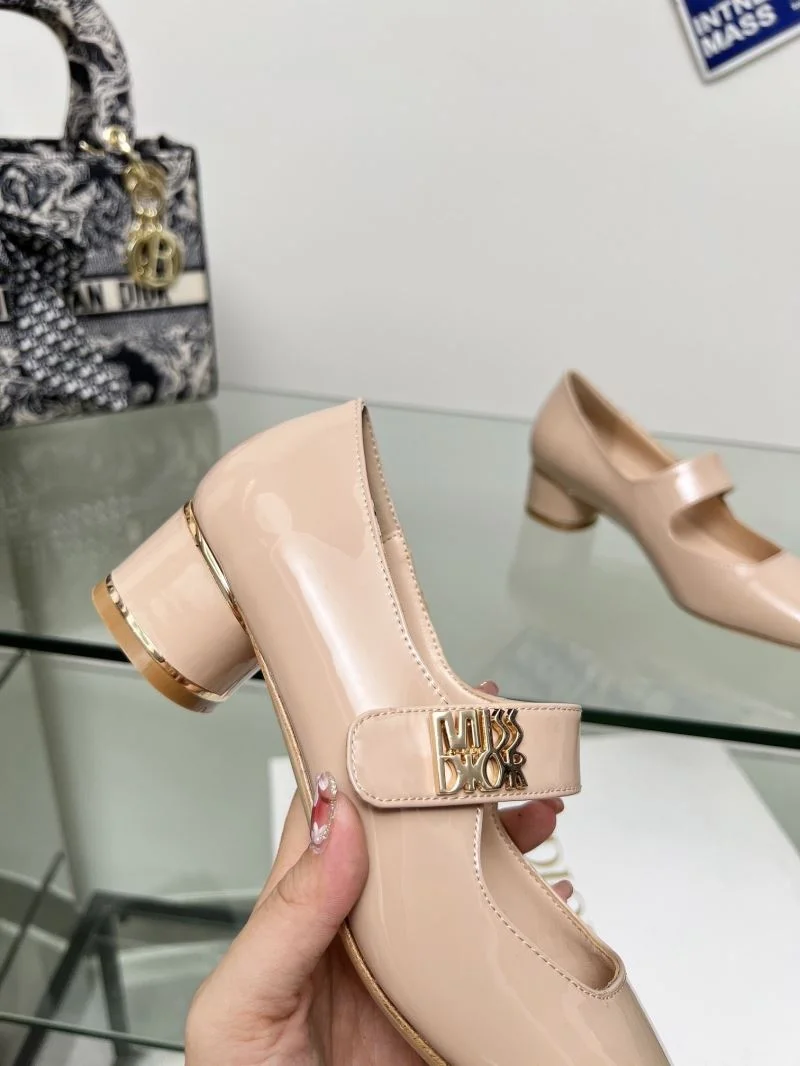 Reliable Christian Dior Heeled Shoes 22572