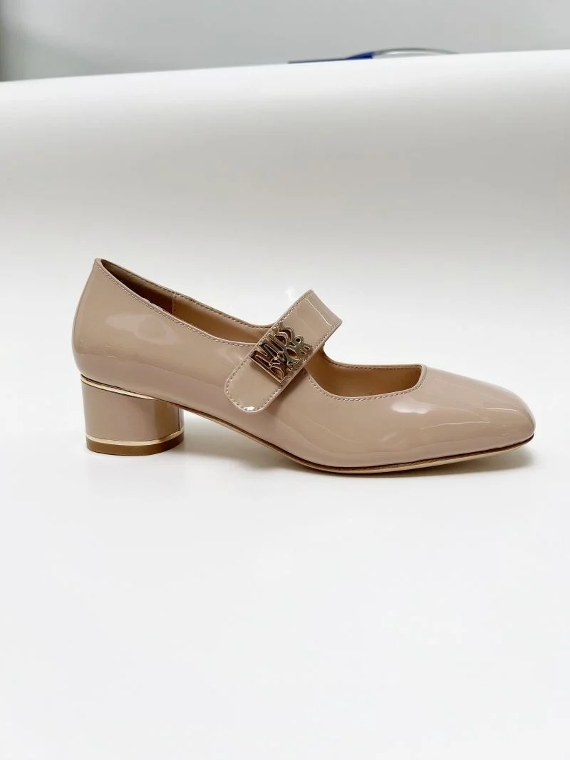 Reliable Christian Dior Heeled Shoes 22572