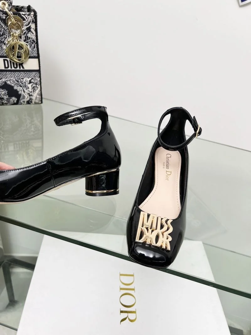 Bold Christian Dior Heeled Shoes 22570