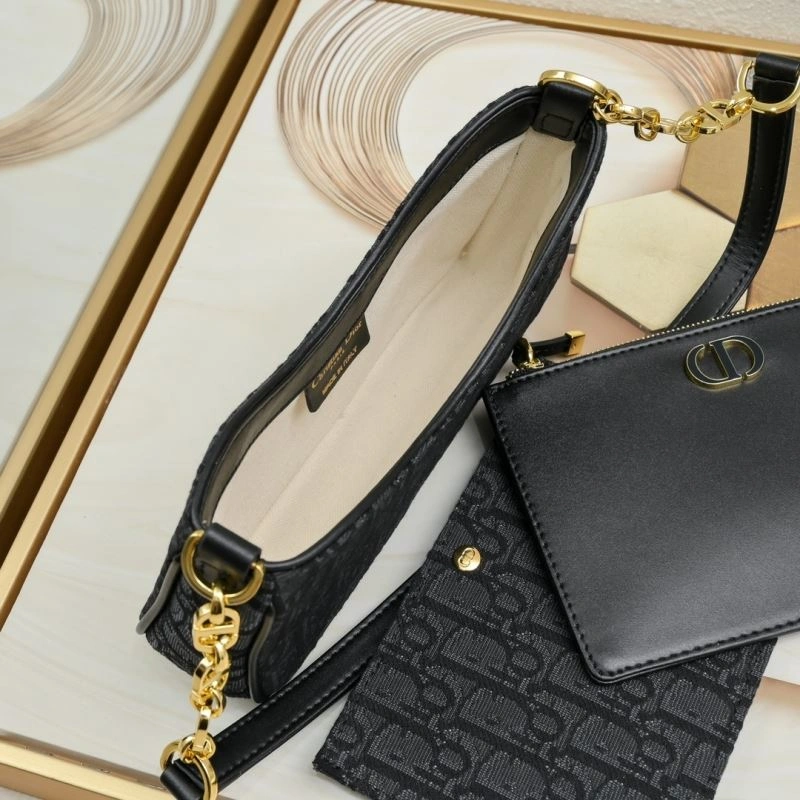 Christian Dior Hobo Bags Resilient 87848