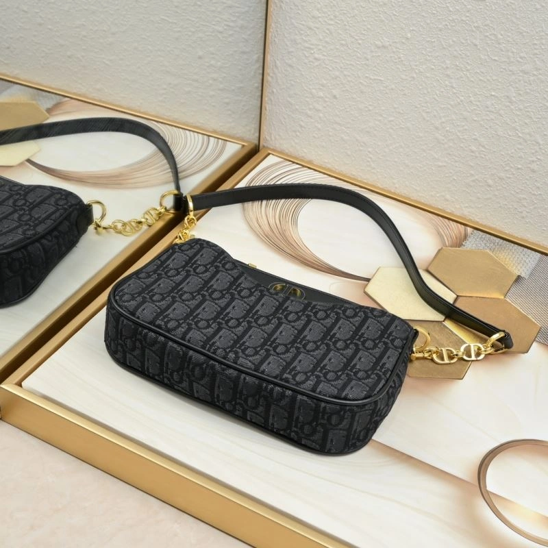Christian Dior Hobo Bags Resilient 87848