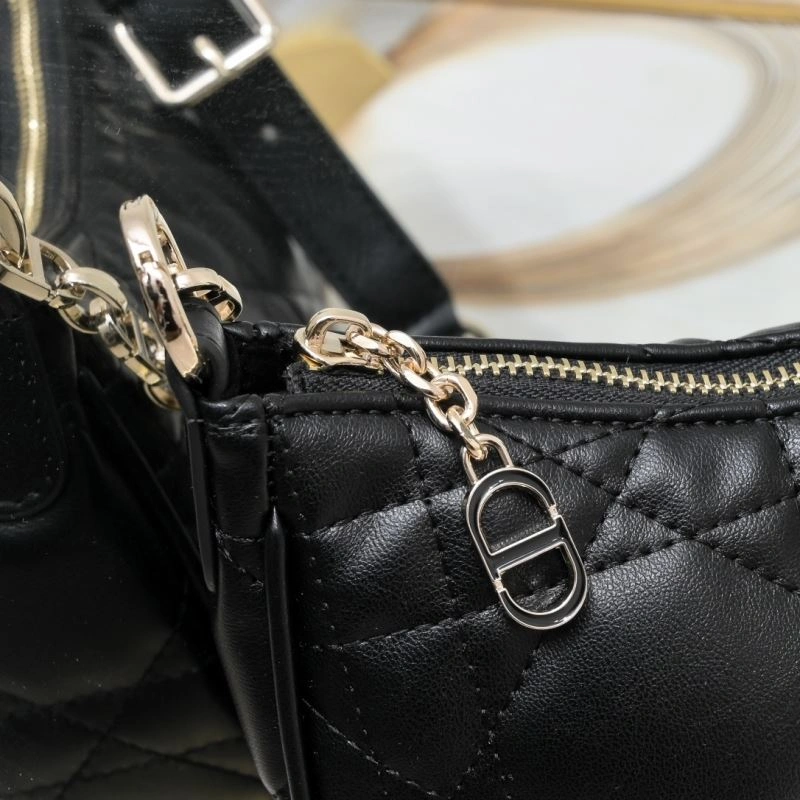 Elegant Christian Dior Hobo Bags 87847