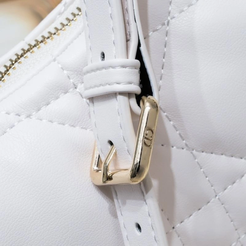 QuickDry Christian Dior Hobo Bags 87844