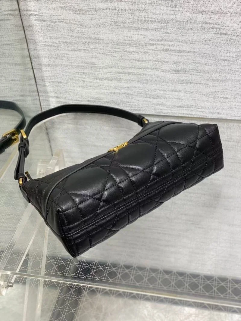 EasyMatch Christian Dior Hobo Bags 47579