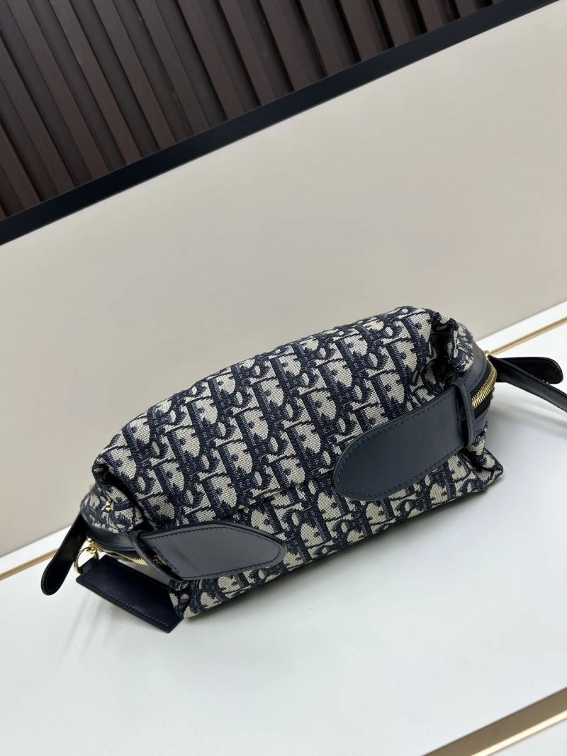 Soft Christian Dior Hobo Bags 84329