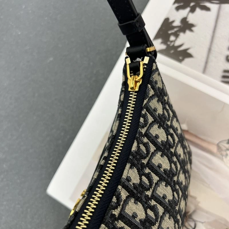 Seasonal Christian Dior Hobo Bags 84326