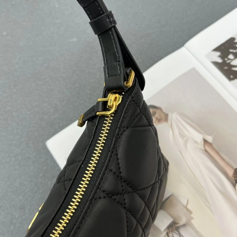Christian Dior Hobo Bags RelaxedFit 84321