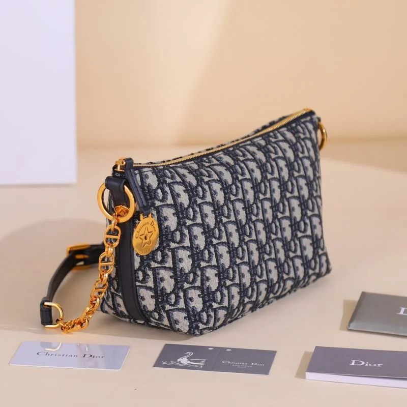 Christian Dior Hobo Bags Breathable 46521