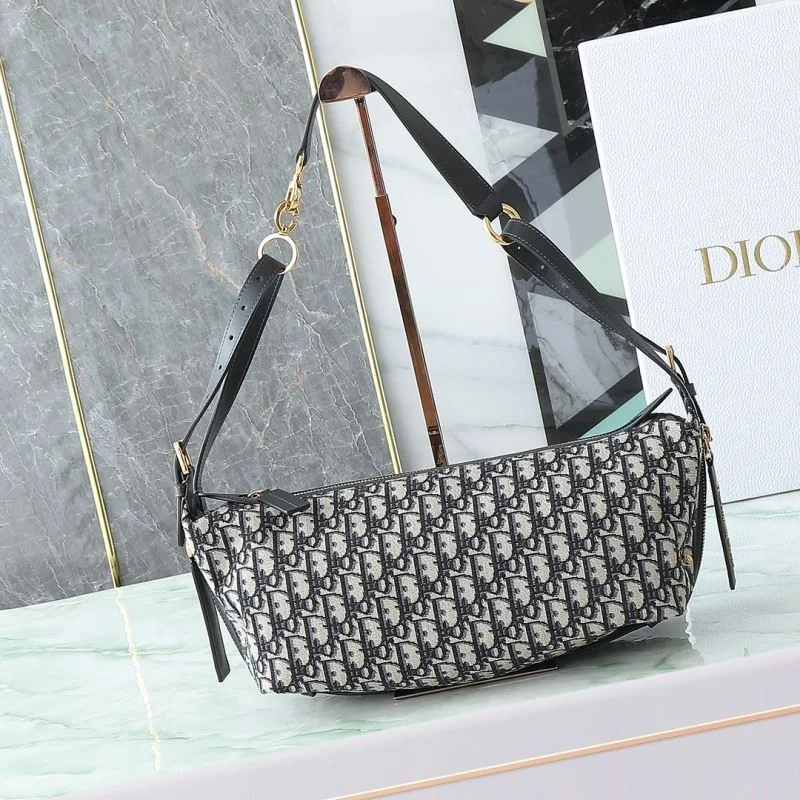 Christian Dior Hobo Bags Snug 46430