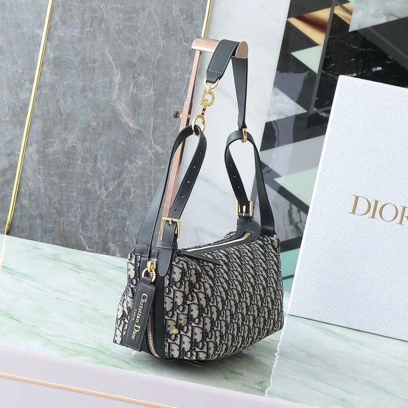Christian Dior Hobo Bags Snug 46430