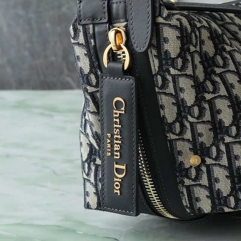 Christian Dior Hobo Bags Snug 46430