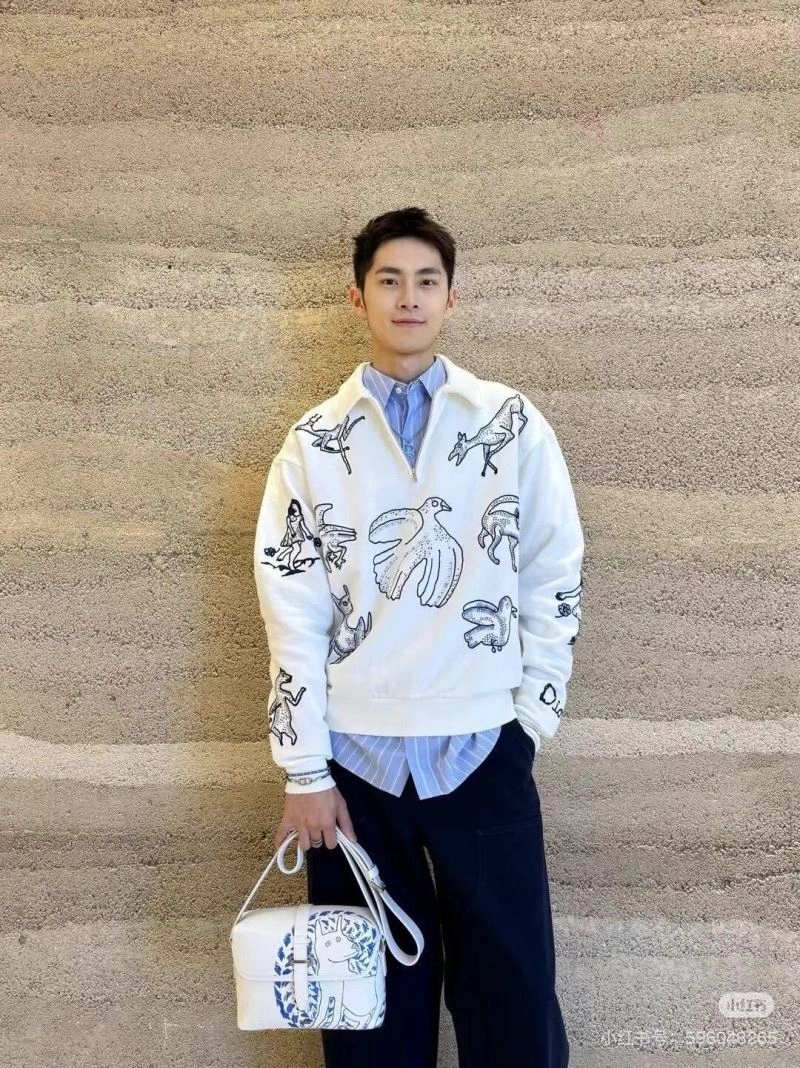 Comfortable Christian Dior Hoodies 117598
